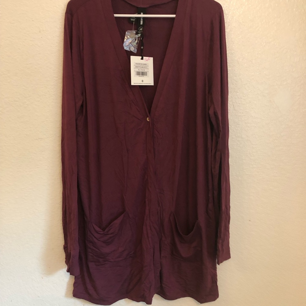 AGNES & DORA FAVORITE CARDI